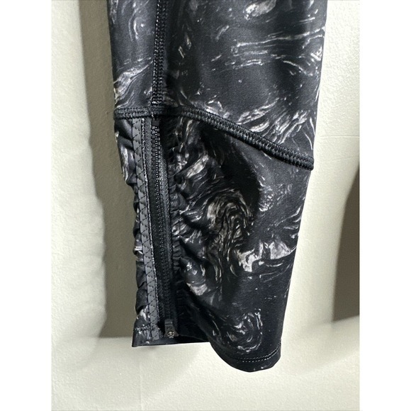 Lululemon Speed Tight II Full Luxtreme Pockets Ruched Leggings Black Swirl Sz 6 - Picture 4 of 16